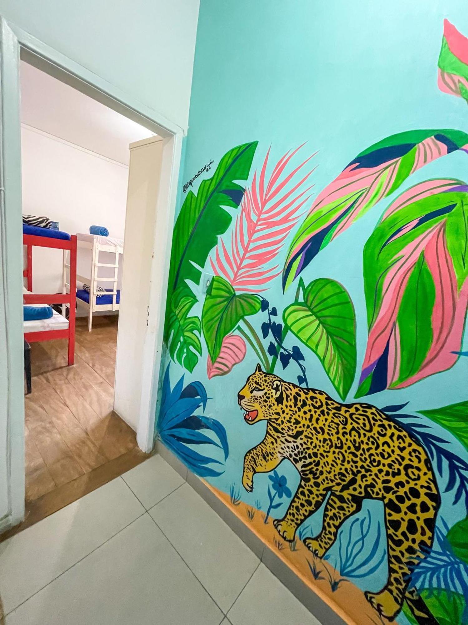 Onca Da Praia Hostel Vitória Eksteriør billede