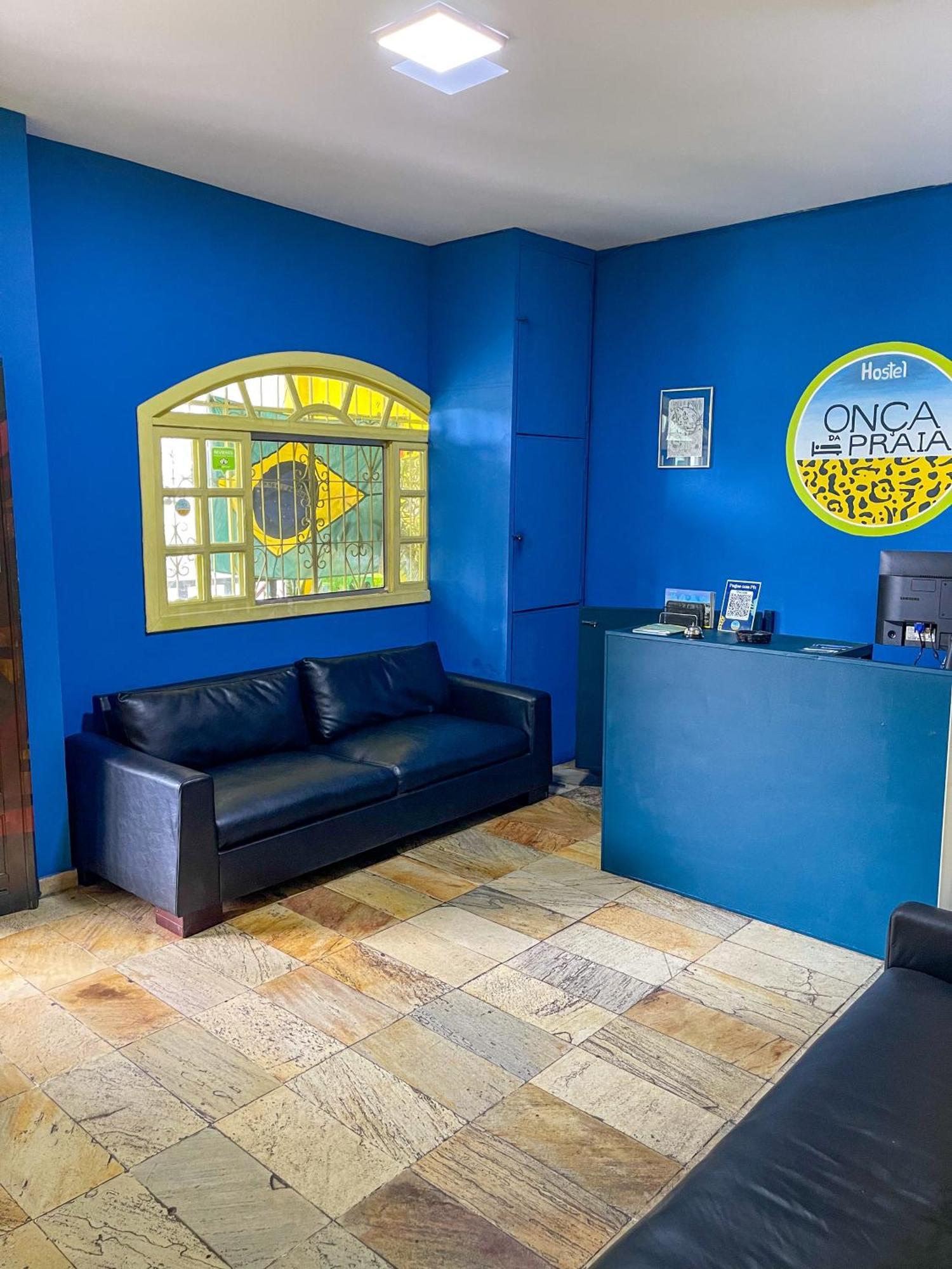 Onca Da Praia Hostel Vitória Eksteriør billede
