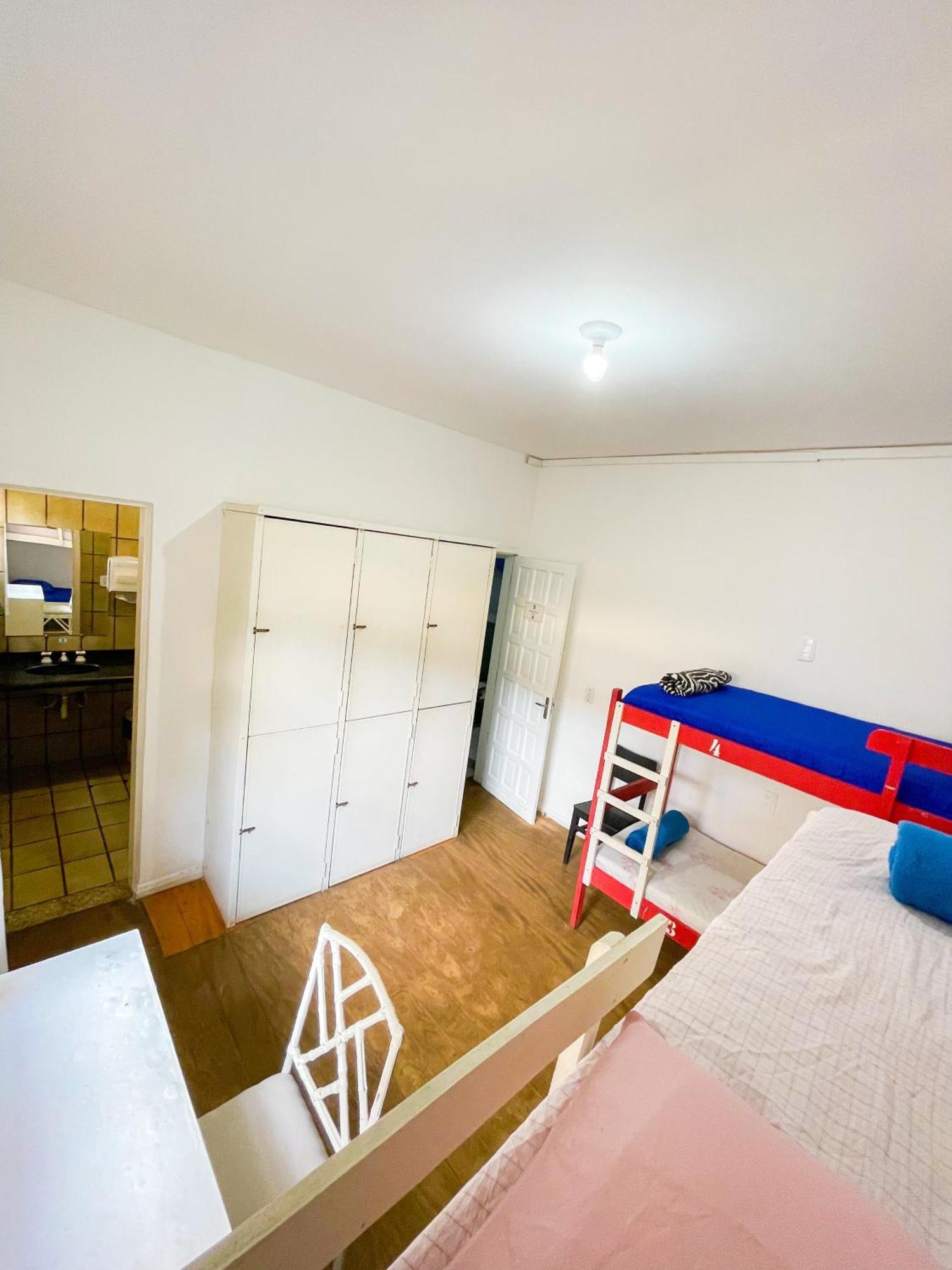 Onca Da Praia Hostel Vitória Eksteriør billede